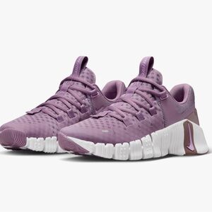 Nike Training Sneakers 7.5